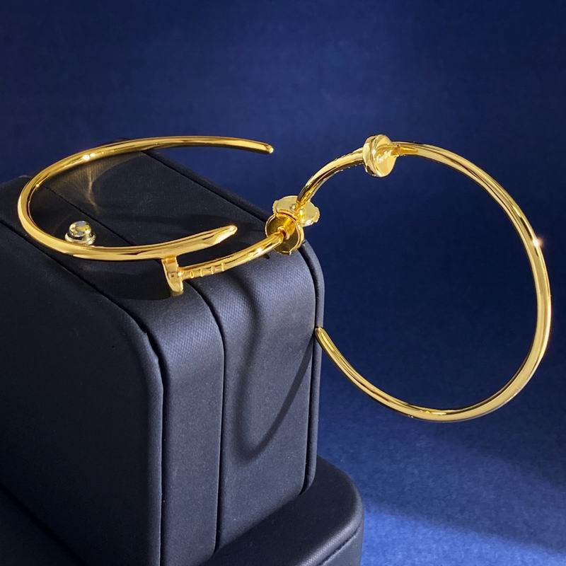 Cartier bracelet 10yxx11